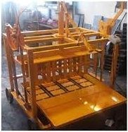 فروش دستگاه بلوک زن دستی 4 قالب 